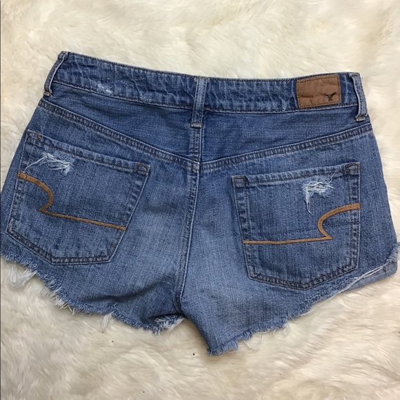 American eagle distressed short shorts size 6 - Picture 2 of 5